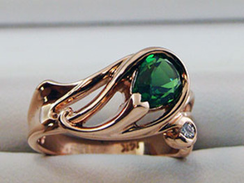 photo number three of Tsaverite-Garnet Ring item 107